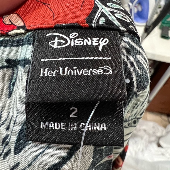 NWT-Her Universe/Disney’s Lion King 2 pce set pumba’s jungle shirt/skirt 2X - Picture 9 of 16